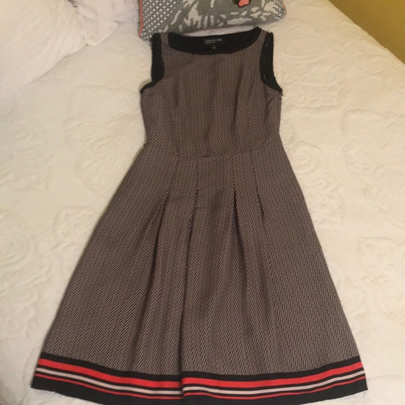 Jones New York Dresses & Skirts - JONES NEW YORK COLLECTION SIZE 2